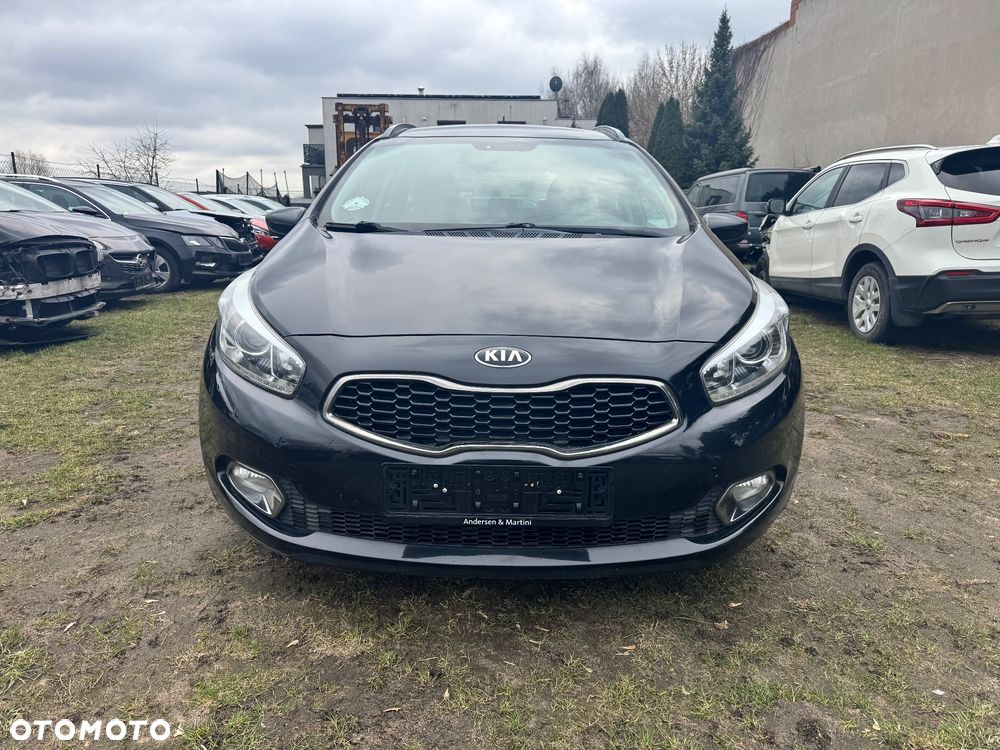 Kia Ceed 1.4 CVVT ISG Dream Team Edition - 4