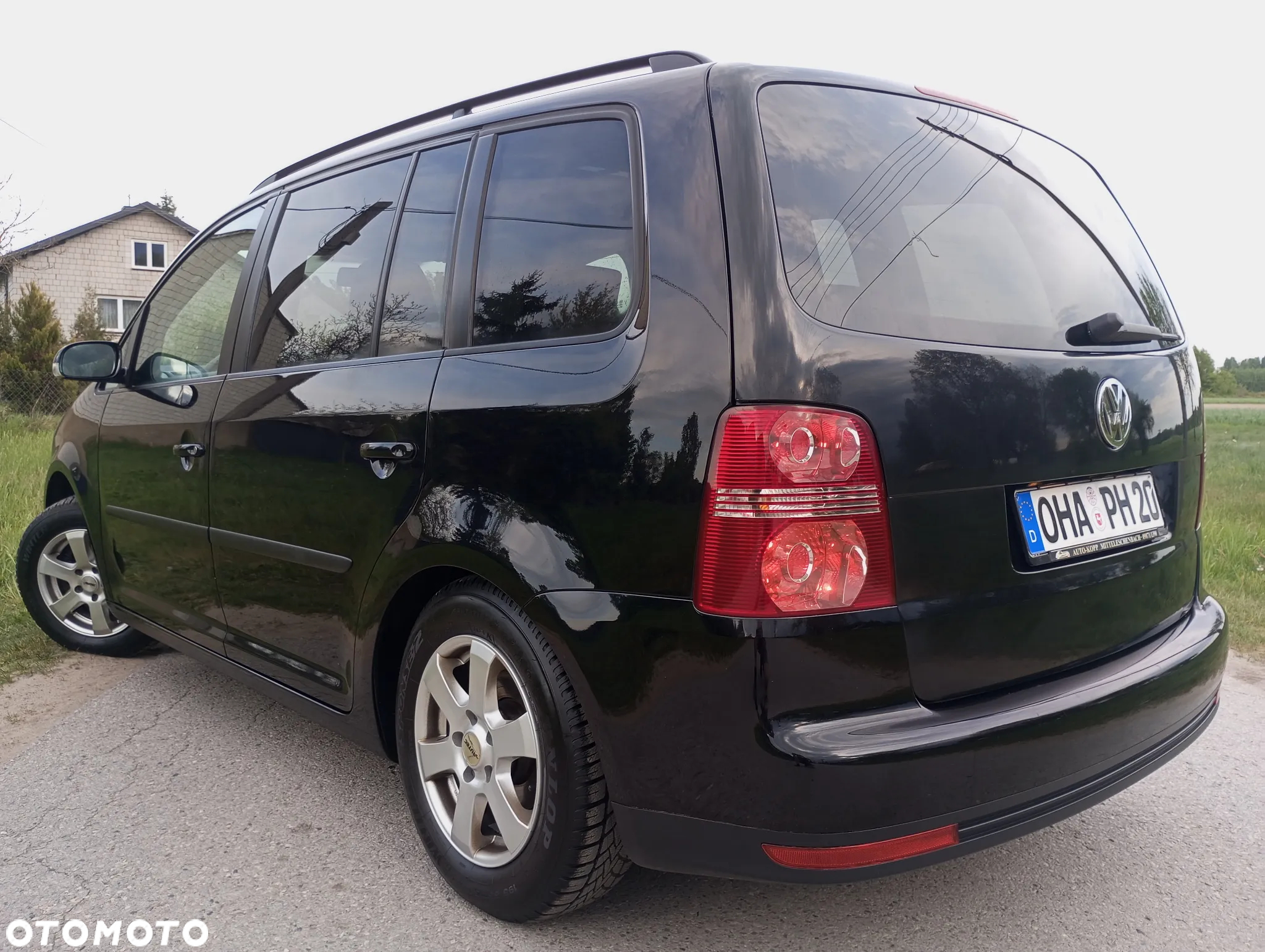 Volkswagen Touran 1.6 Trendline - 4