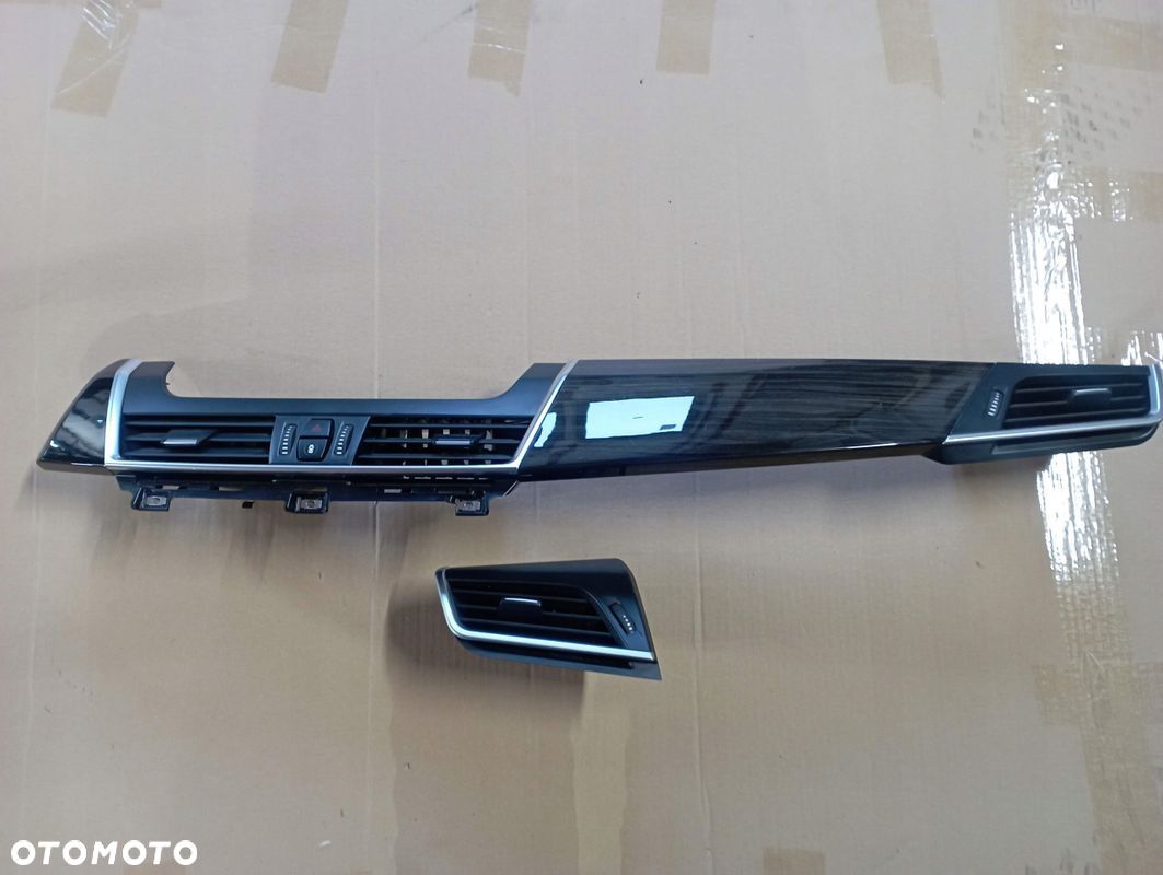 BMW F46 DEKOR LISTWA KONSOLI DECOR KRATKI NAWIEWU 9319894 9287287 - 1
