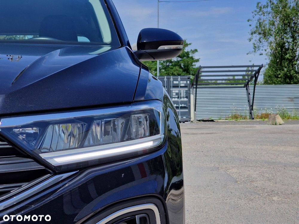 Volkswagen T-Roc - 12