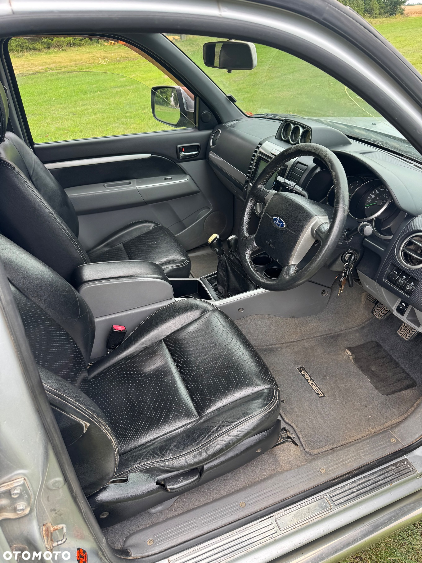 Ford Ranger XLT Limited - 24