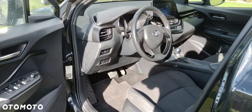 Toyota C-HR Style - 7