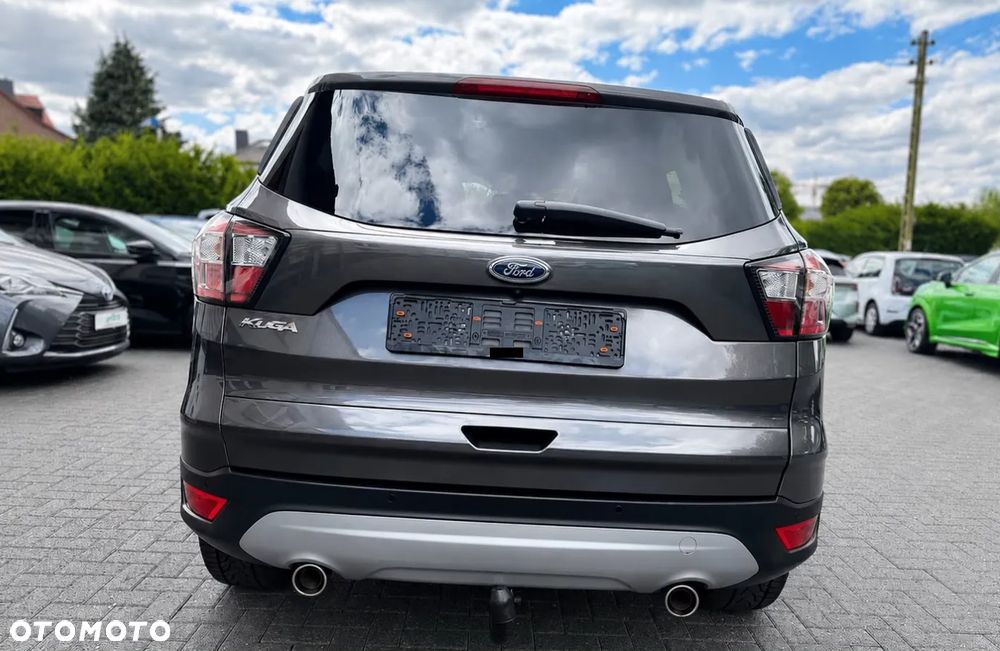 Ford Kuga 2.0 TDCi 4x2 Titanium - 10