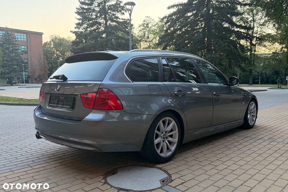BMW Seria 3 - 15