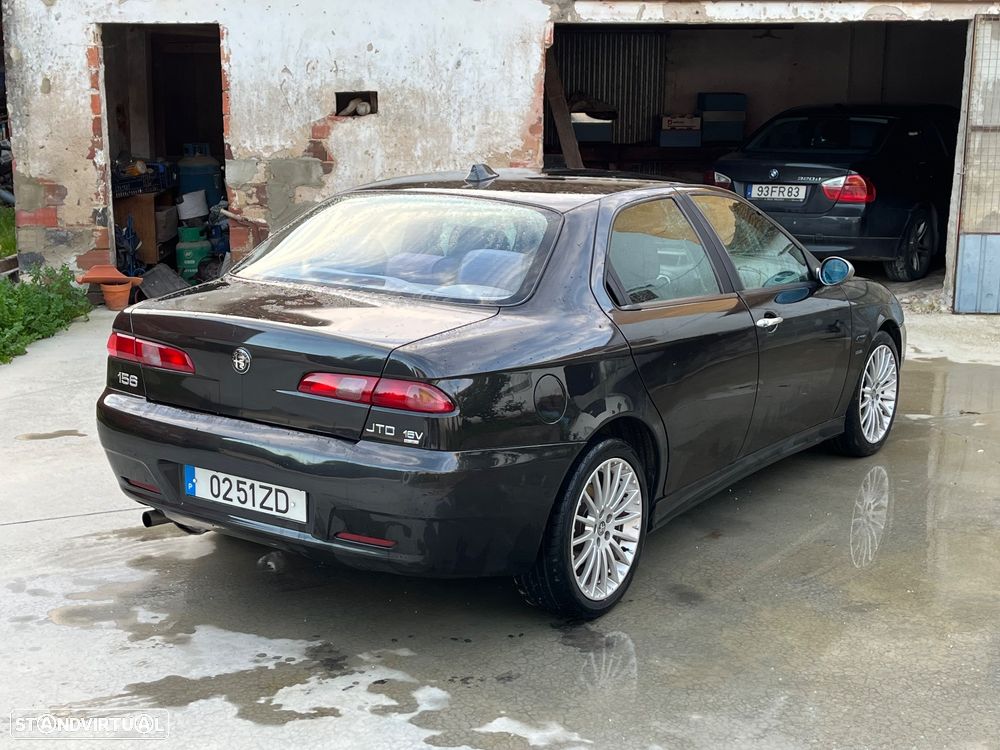 Alfa Romeo 156 1.9 JTD 16V Distinctive - 4