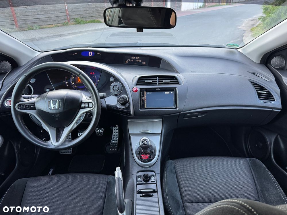 Honda Civic 1.8i-VTEC Type S - 19