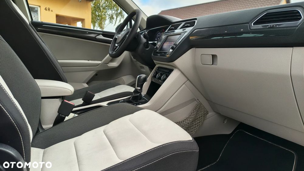 Volkswagen Tiguan - 17
