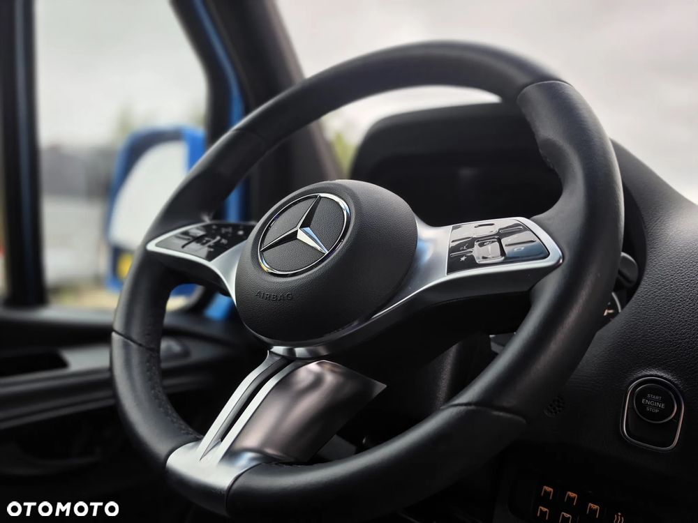 Mercedes-Benz Żak MB Sprinter 22+2 - 13
