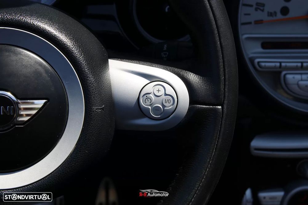 MINI Cabrio Cooper S - 28