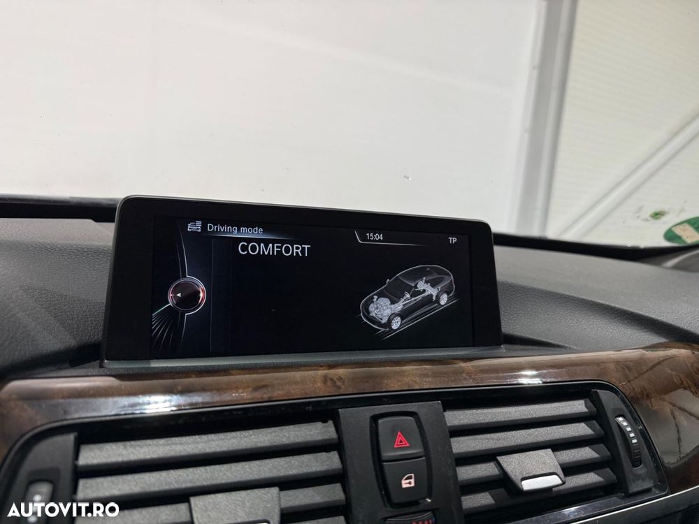 BMW Seria 3 320d xDrive Aut. - 13