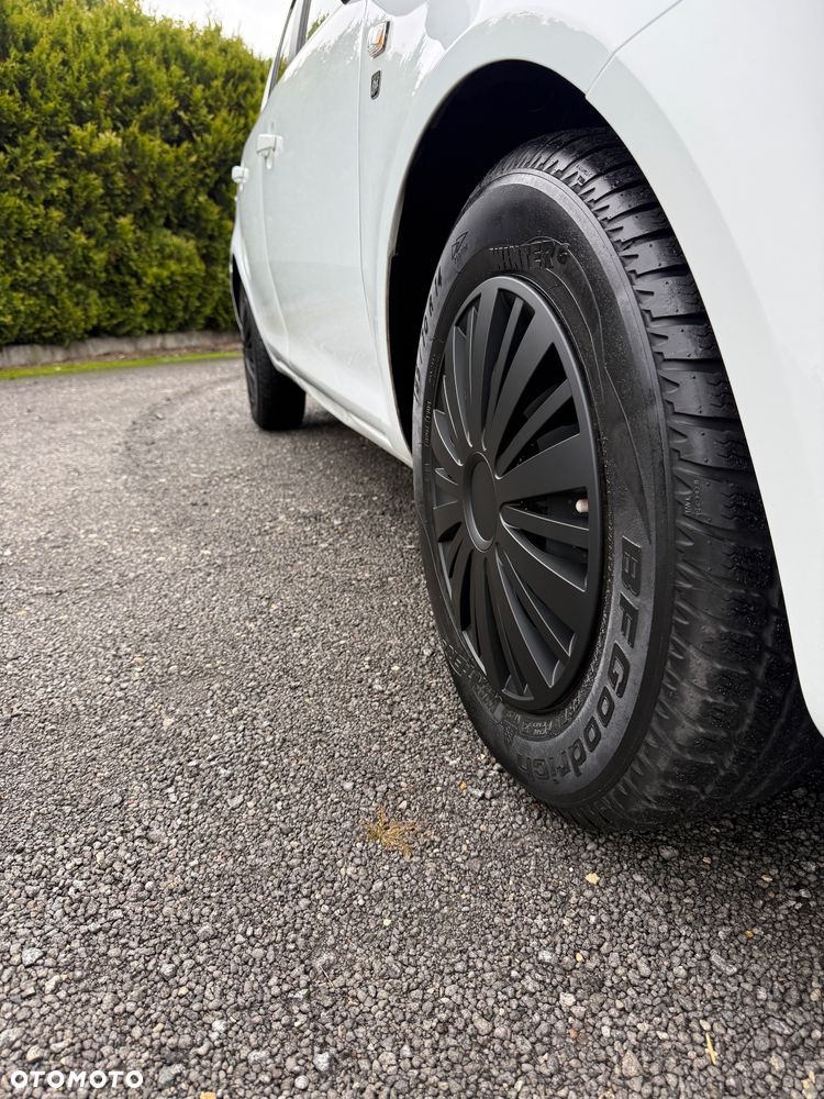 Opel Corsa 1.4 16V Cosmo - 13