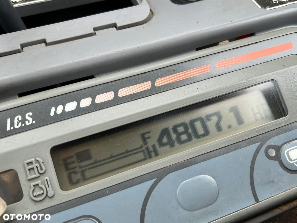 Kubota KX 71-3 * Minikoparka Kubota KX71 * 3 Tony * Stan Bardzo Dobry * Silnik 4 Cylindry * - 19