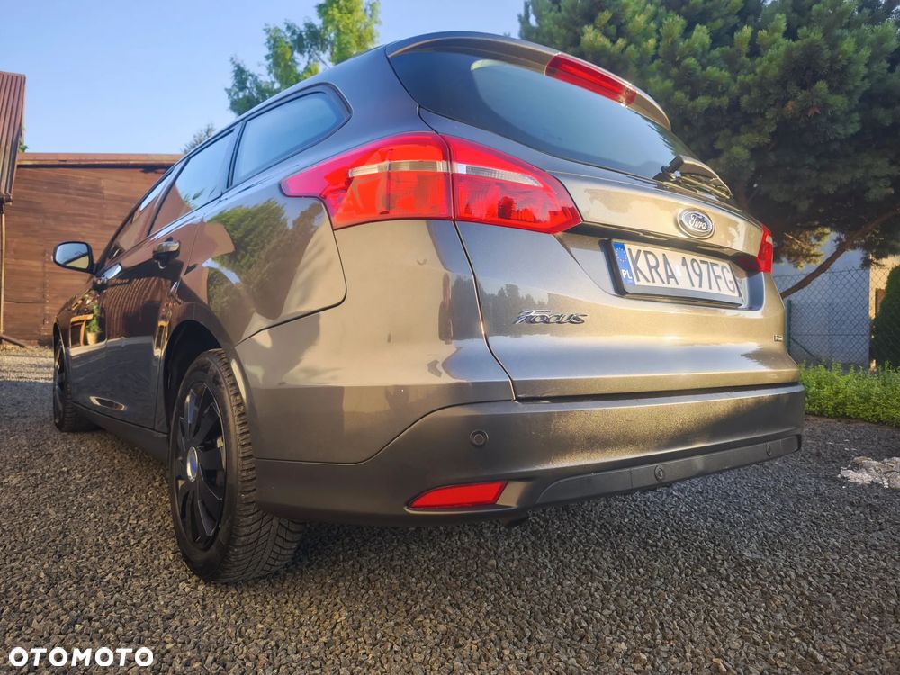 Ford Focus - 13