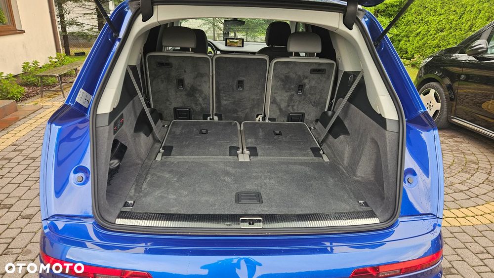 Audi Q7 - 32