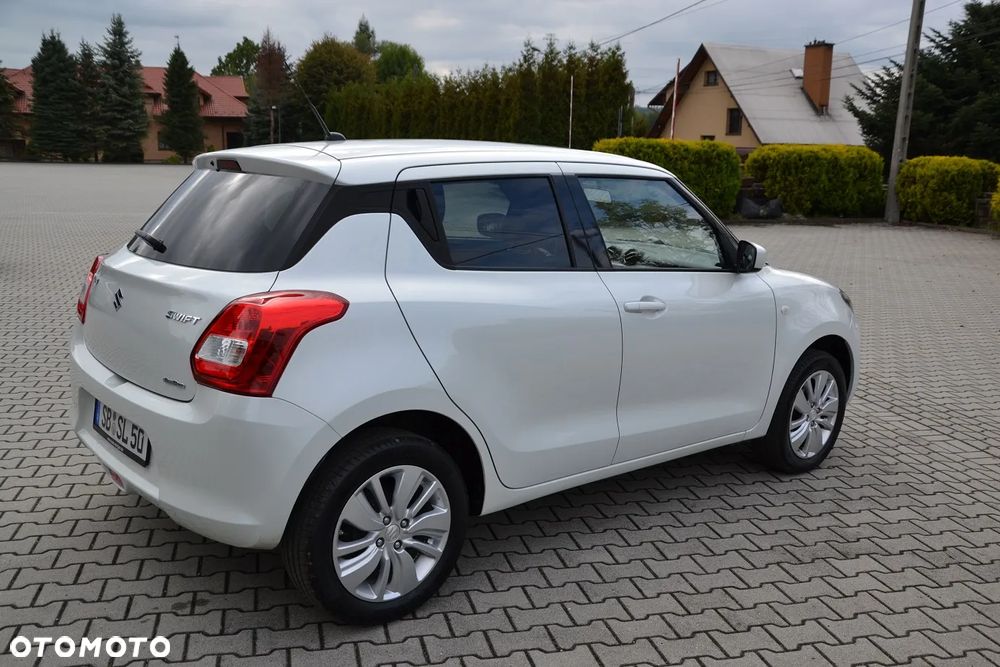Suzuki Swift 1.2 Dualjet Allgrip Comfort - 9
