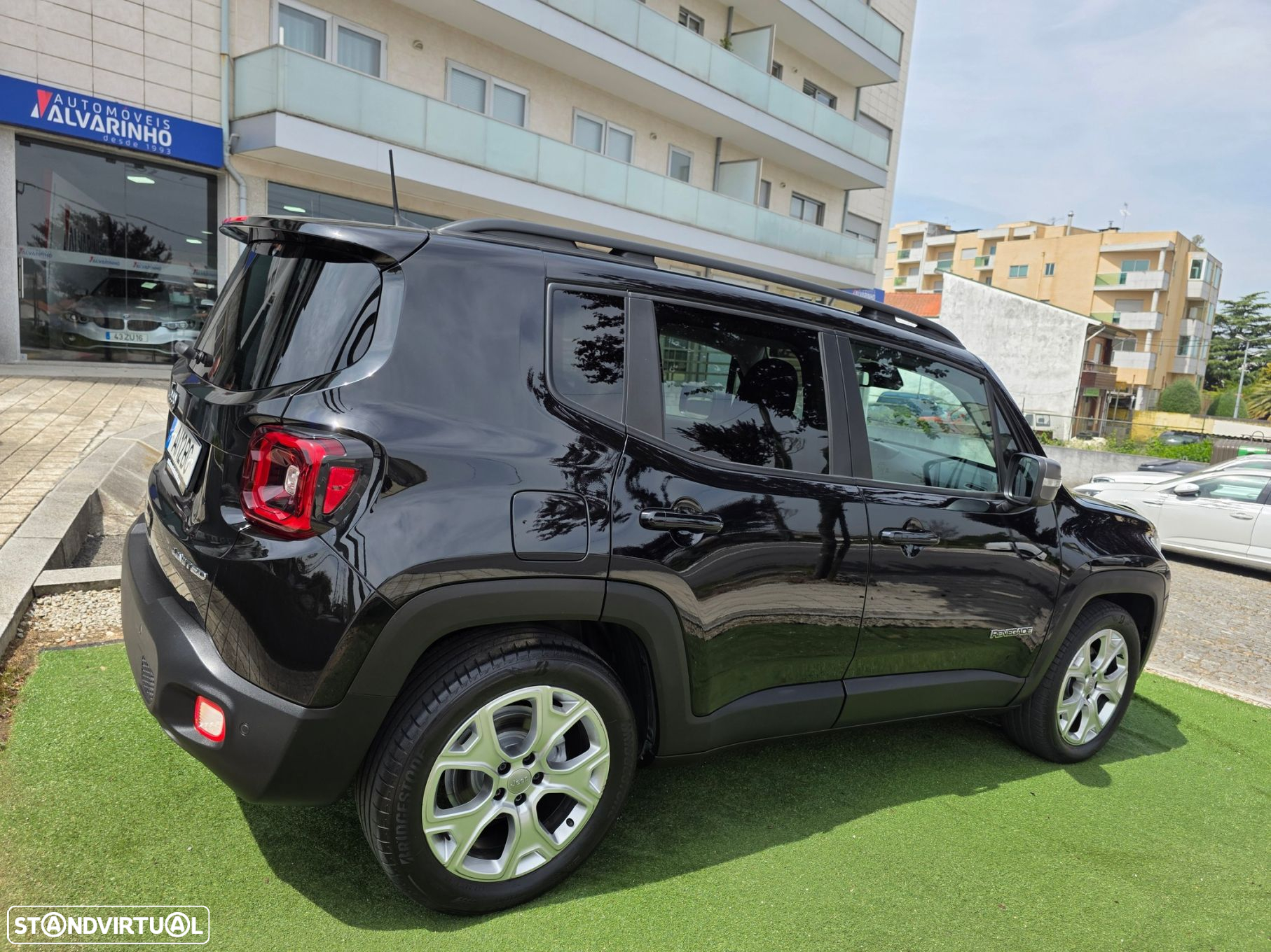 Jeep Renegade 1.3 T Limited S DCT - 7