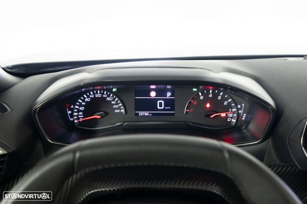 Peugeot 2008 1.2 PureTech Allure EAT8 - 27