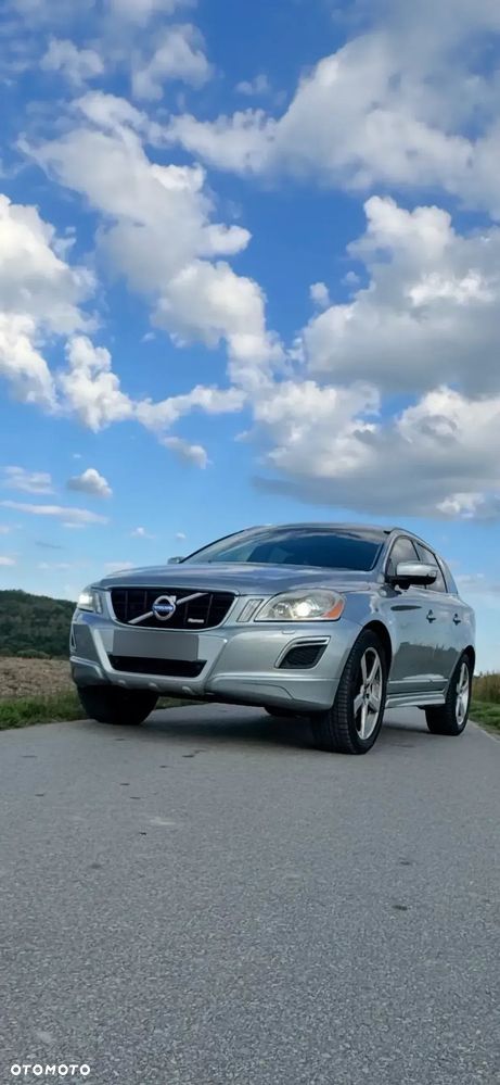 Volvo XC 60 T6 AWD R-Design - 1