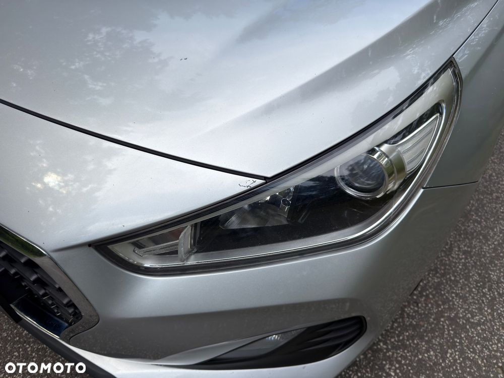Hyundai i30 1.4 Intro Edition - 6