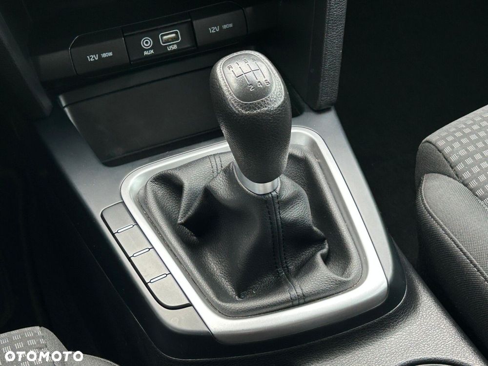 Kia Ceed Cee'd 1.4 S - 24