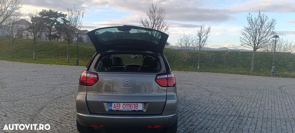 Citroën C4 Picasso 2.0 HDi FAP Exclusive - 5