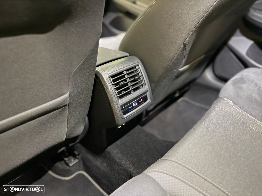 VW Golf 1.4 GTE Plug-In-Hybrid DSG - 19