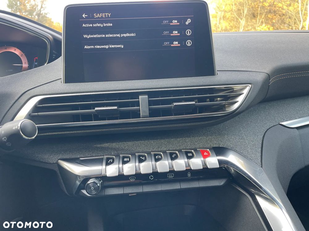 Peugeot 3008 1.6 PureTech GPF GT Line S&S EAT8 - 25