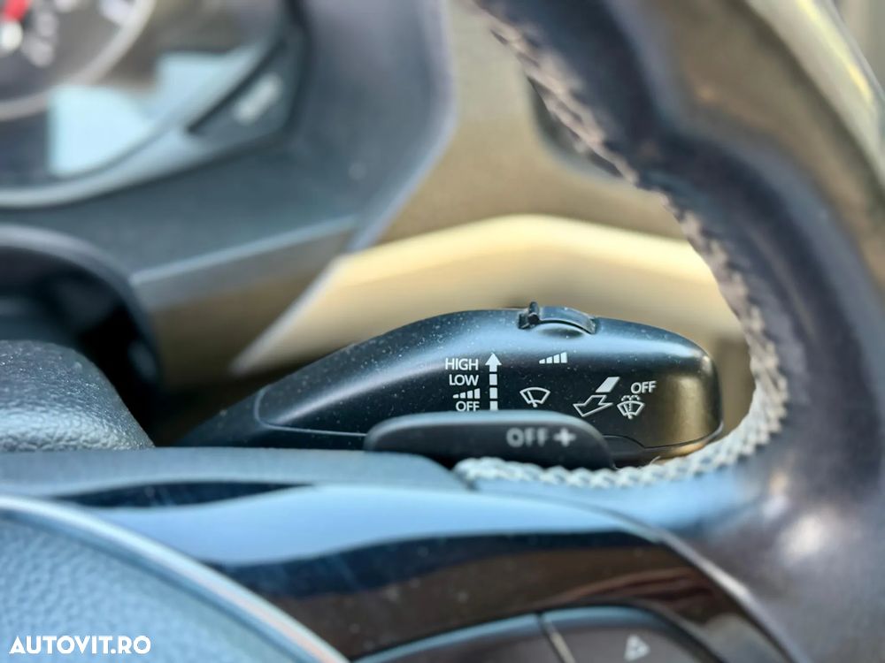 Volkswagen Amarok 4M Highline Aut. - 11