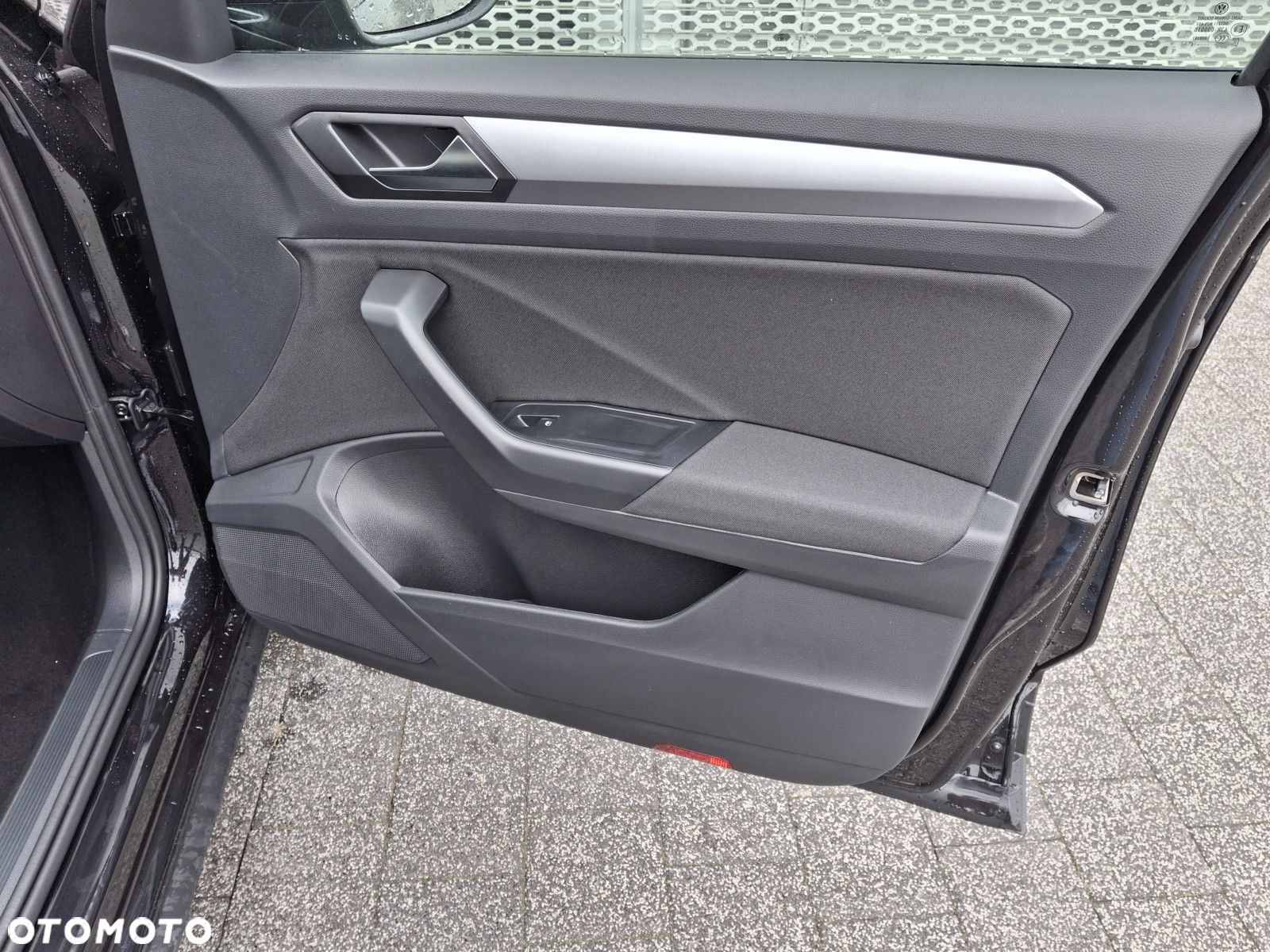 Volkswagen T-Roc 1.5 TSI Life DSG - 12