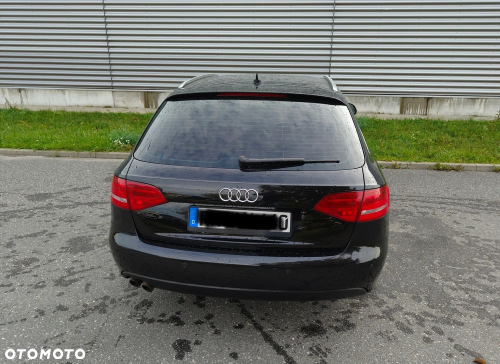 Audi A4 Avant - 5