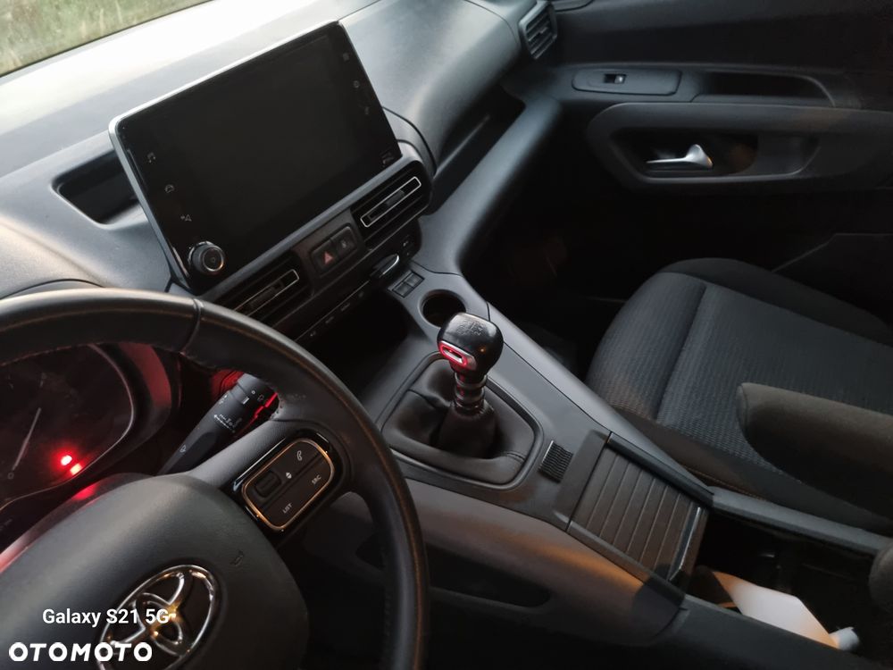 Toyota Proace City Verso Long 1.5 D-4D Business - 8