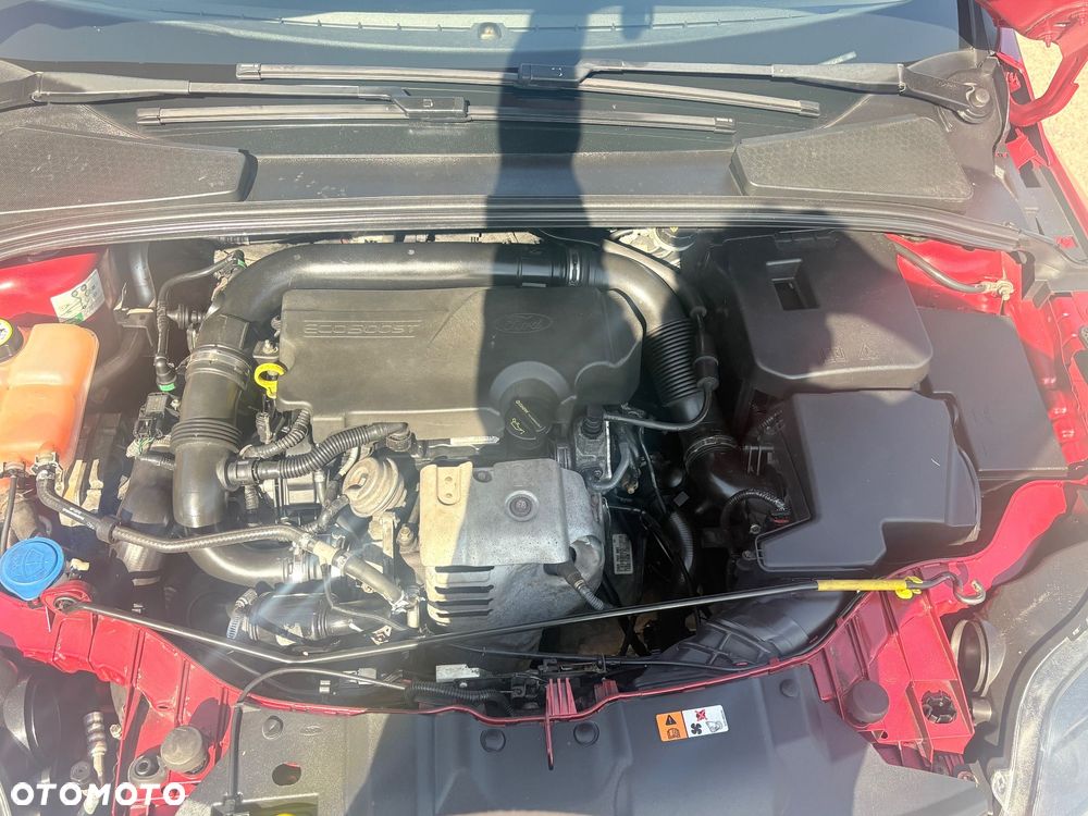 Ford Focus 1.0 EcoBoost Titanium - 11