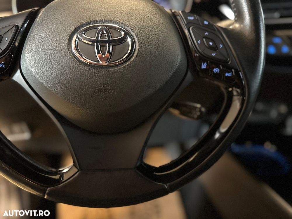 Toyota C-HR Style - 19