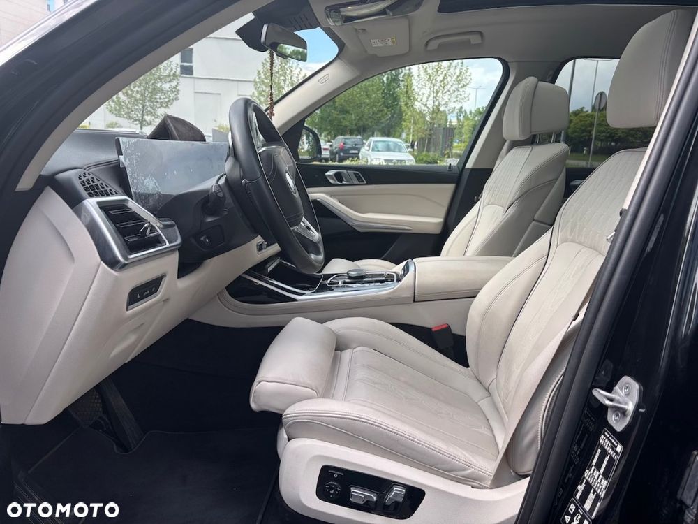 BMW X7 - 6