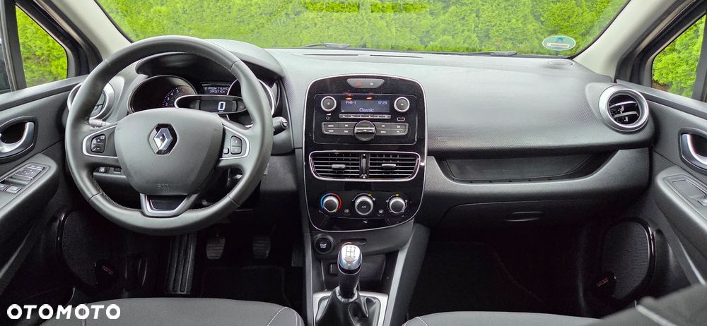 Renault Clio 1.2 16V 75 Limited - 20