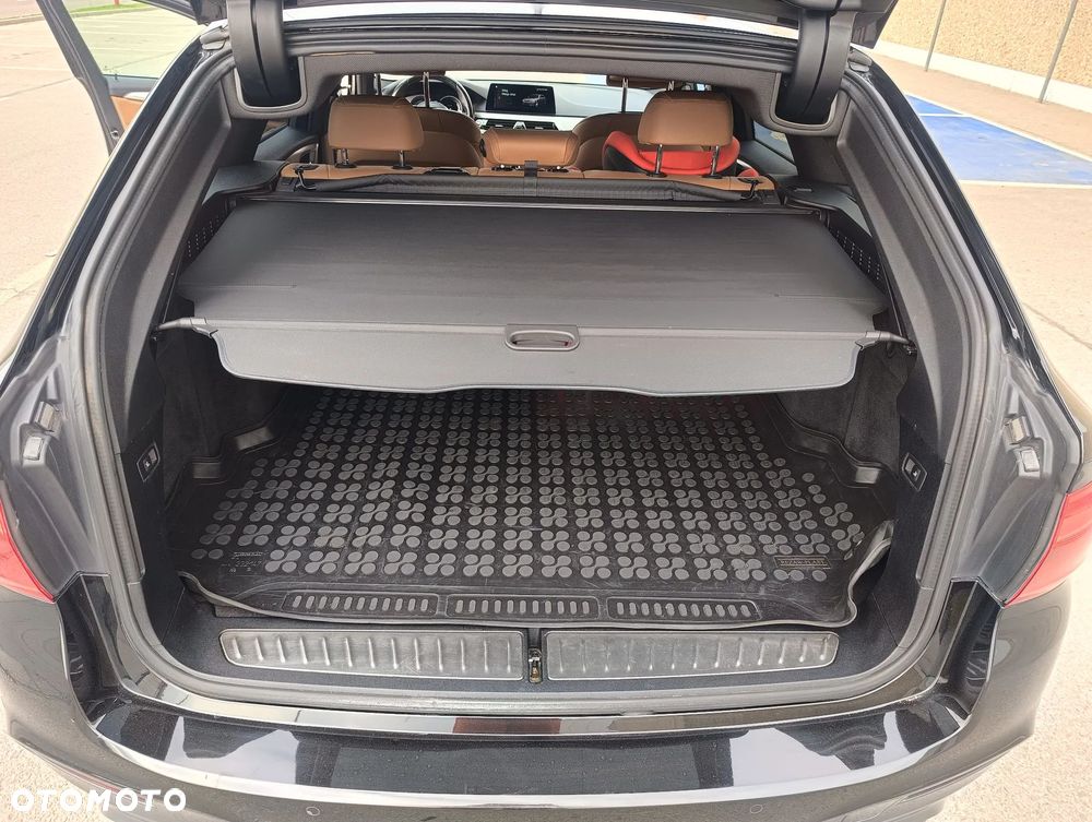 BMW Seria 5 530d - 17