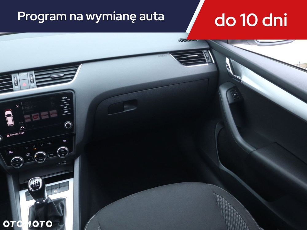 Skoda Octavia - 10