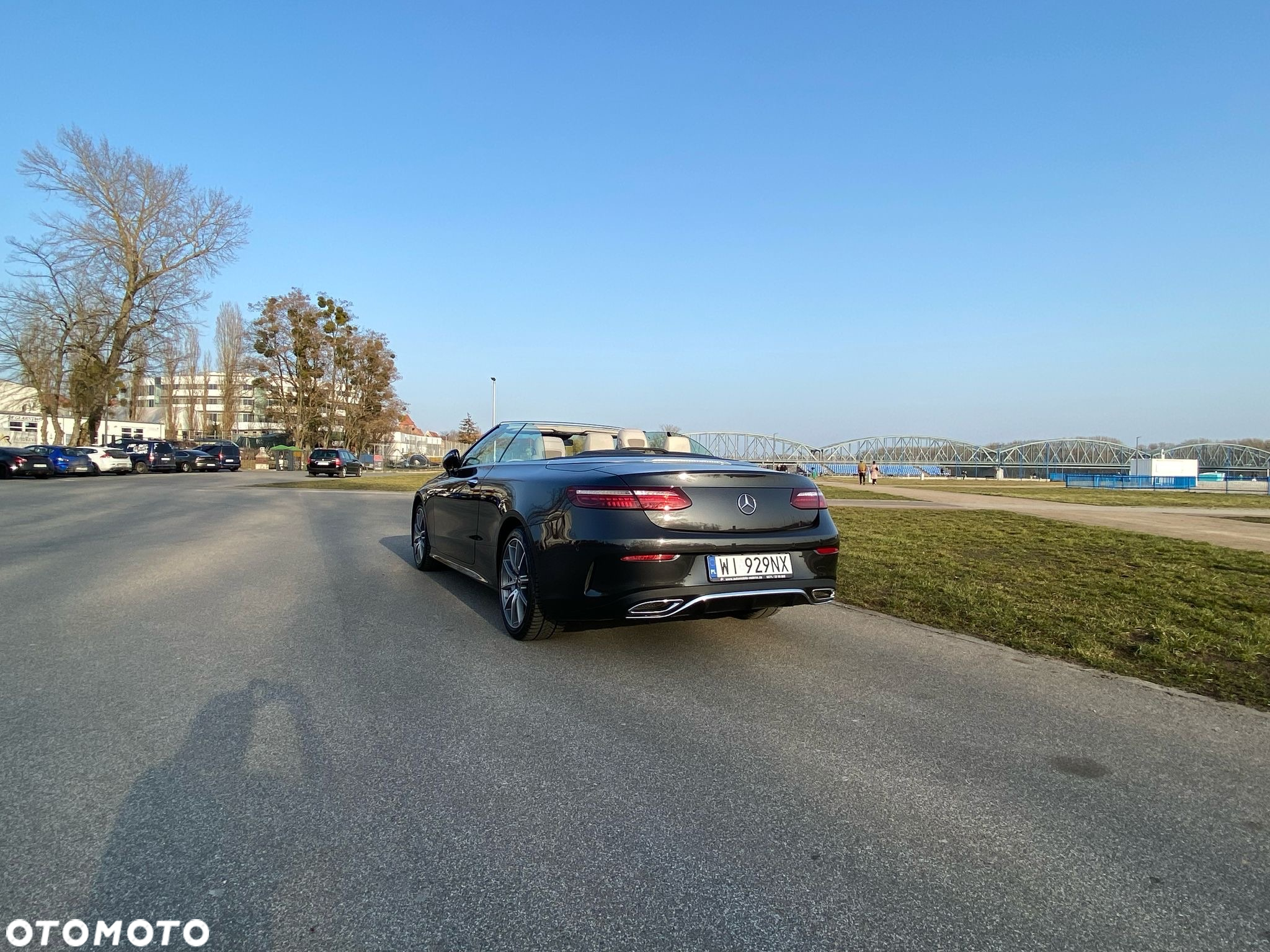 Mercedes-Benz Klasa E 220 d 4Matic Cabrio 9G-TRONIC AMG Line - 19