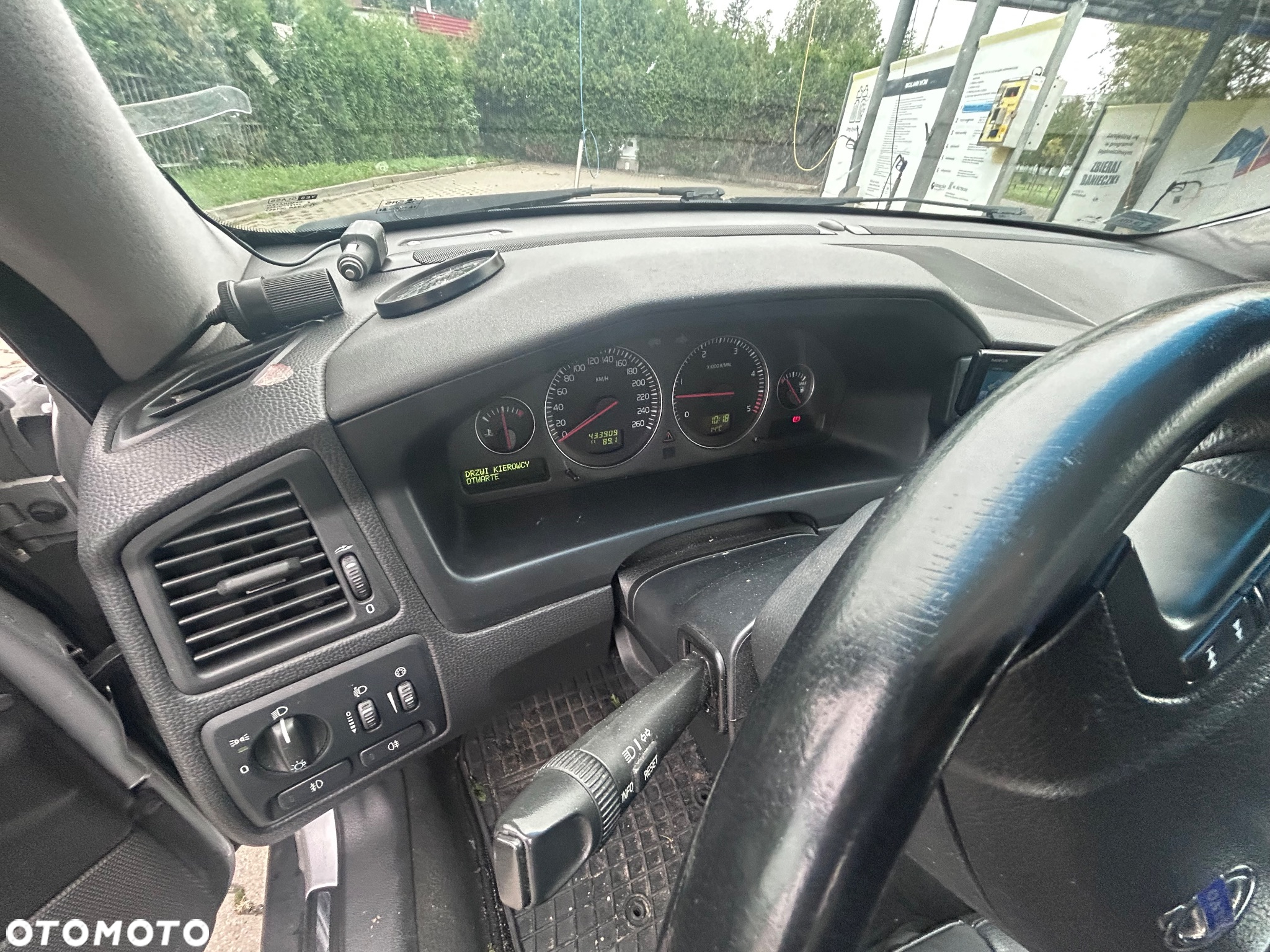 Volvo V70 2.4D5 Kinetic - 12