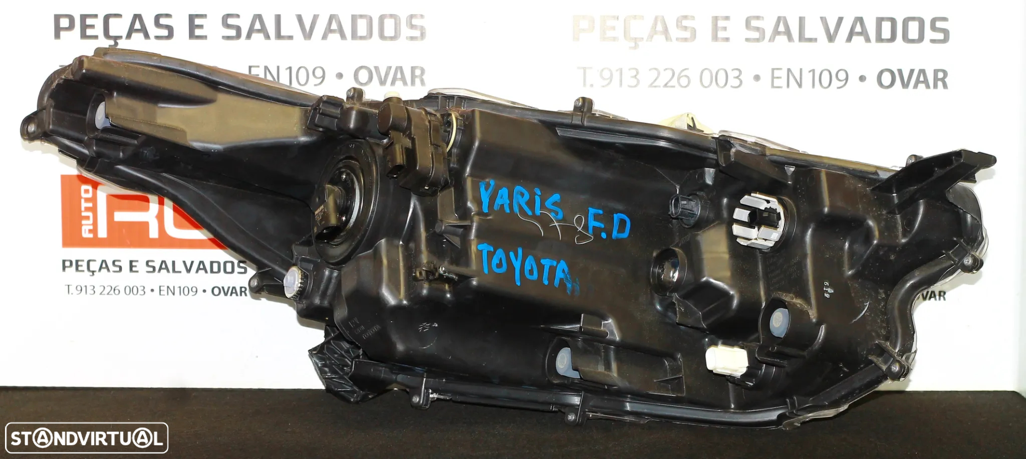 ÓPTICA DIREITA TOYOTA YARIS - 3