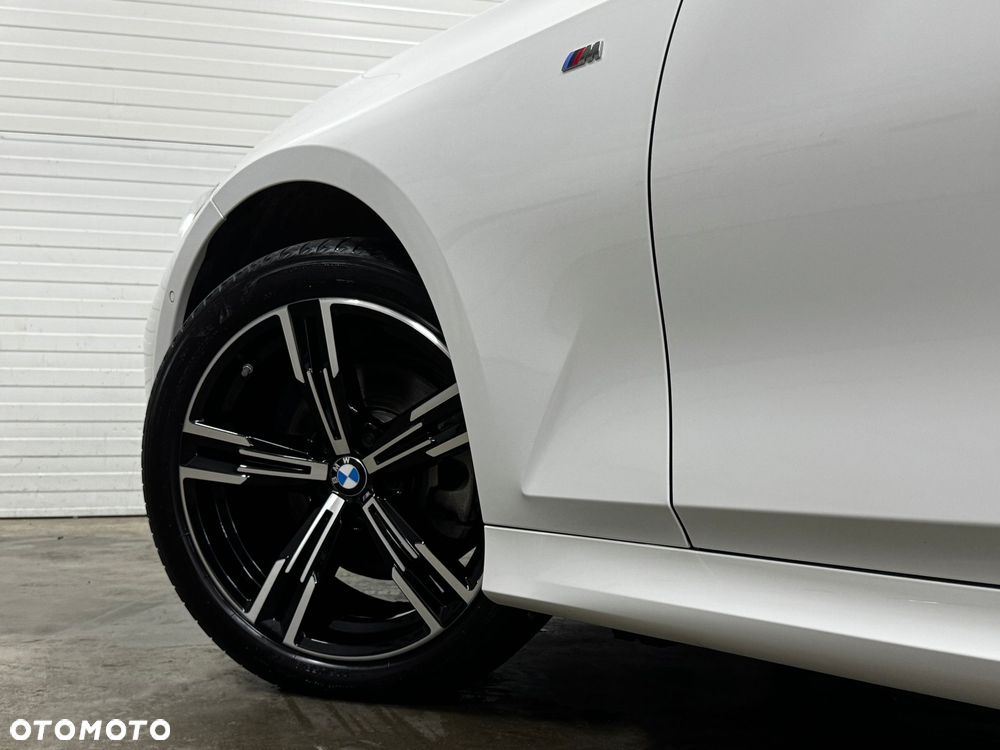 BMW Seria 3 320d xDrive mHEV M Sport - 16