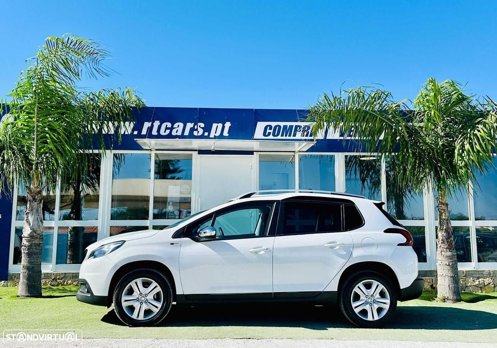 Peugeot 2008 1.2 PureTech Style - 4