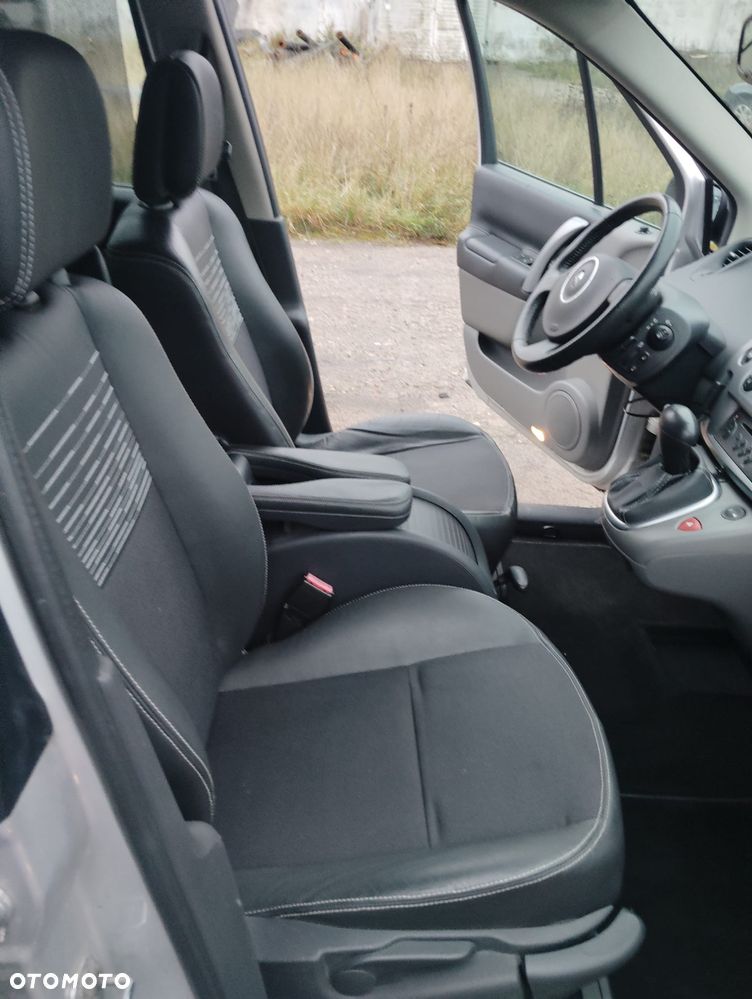 Renault Scenic 2.0 16V Privilege - 6