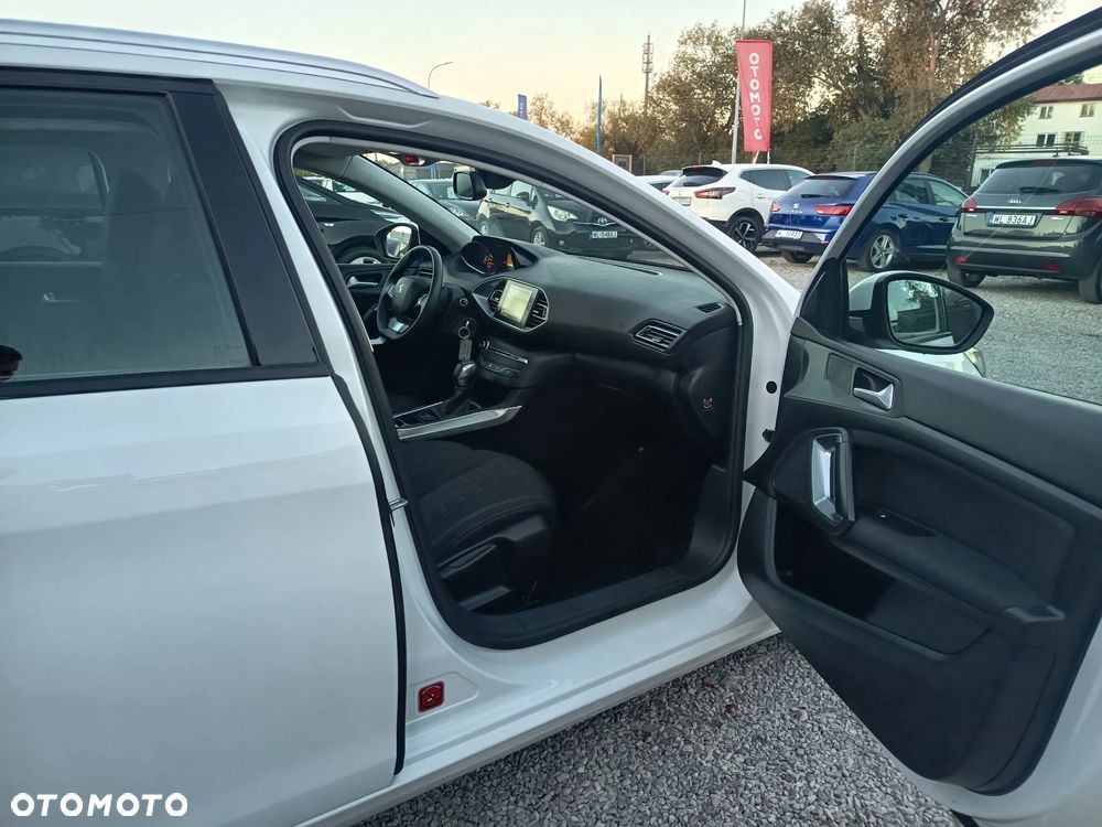 Peugeot 308 BlueHDi 150 EAT6 Stop & Start Allure - 33