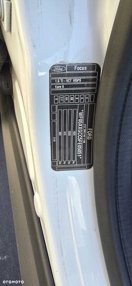 Ford Focus - 8