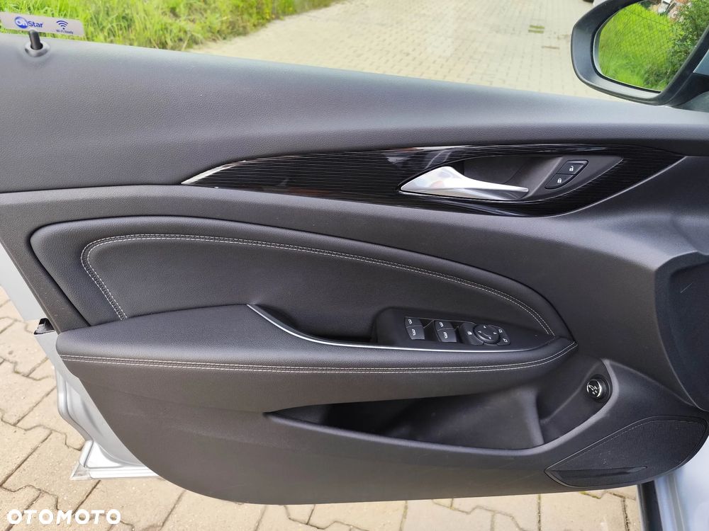 Opel Insignia 2.0 CDTI Innovation S&S - 26