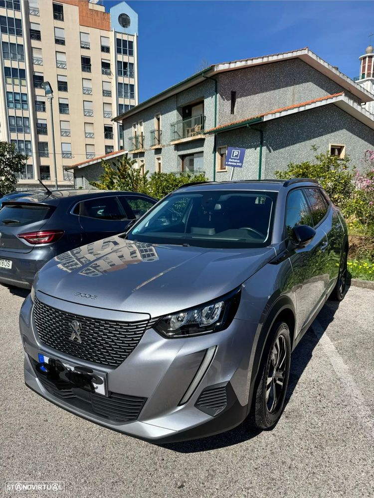 Peugeot e-2008 Allure - 2