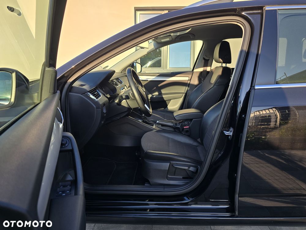 Skoda Octavia 1.4 TSI Green tec DSG Elegance - 17