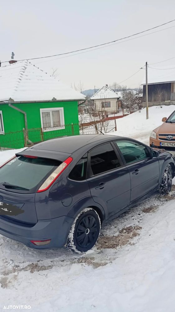 Ford Focus 1.6 16V Trend - 3