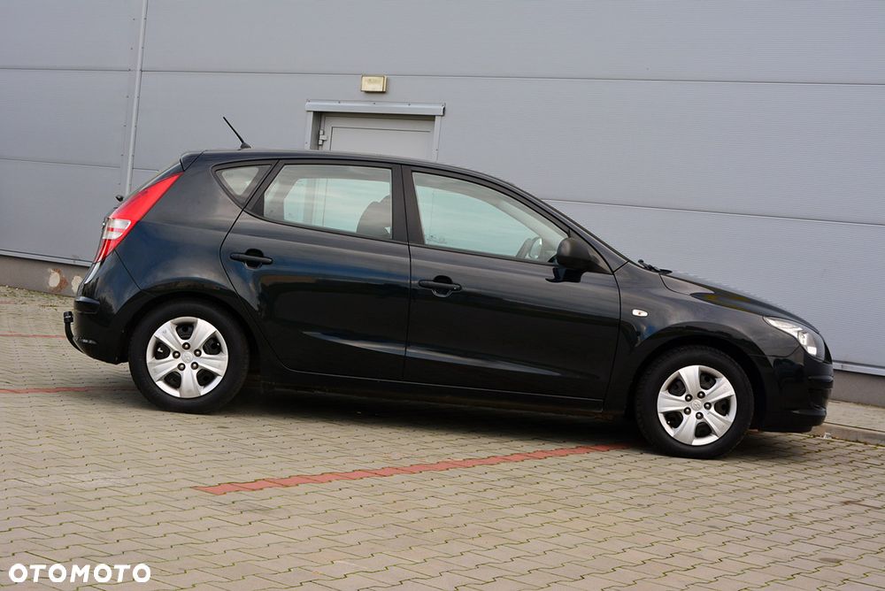 Hyundai i30 1.4 Intro Edition - 6